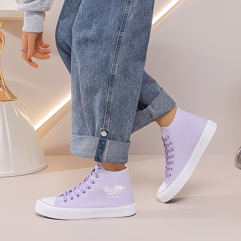  High-Top Shoes