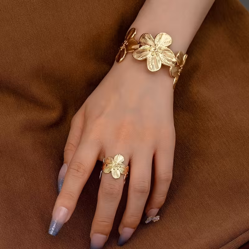  Rings And Golden Bracelets