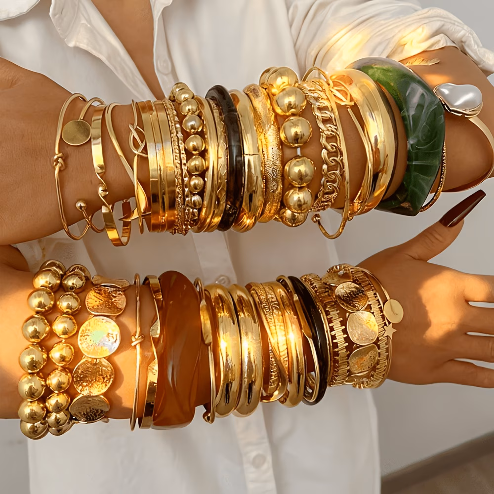  Bracelets