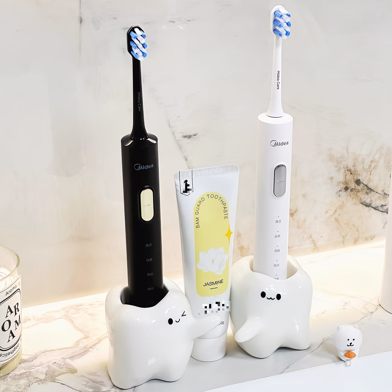 Toothbrush Holder