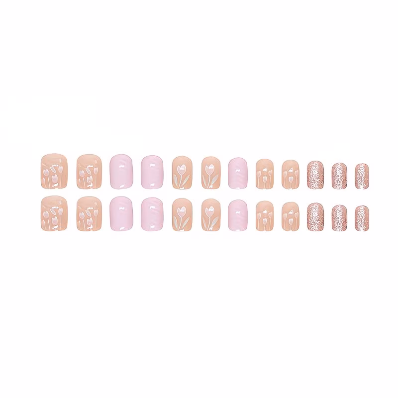  Nails