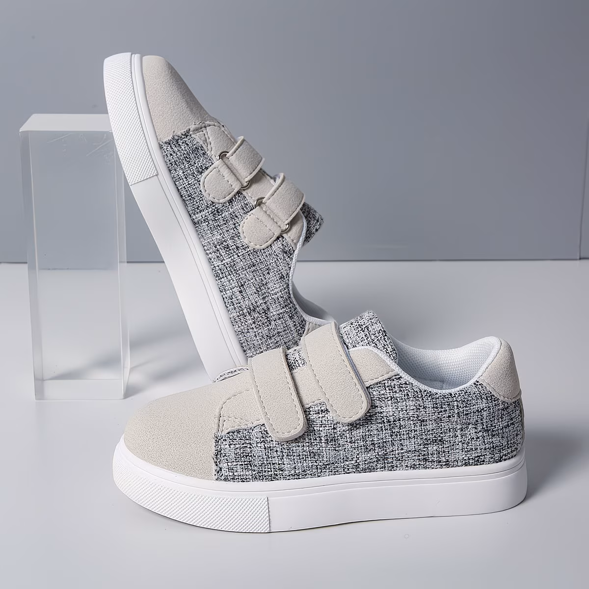  Canvas Shoes