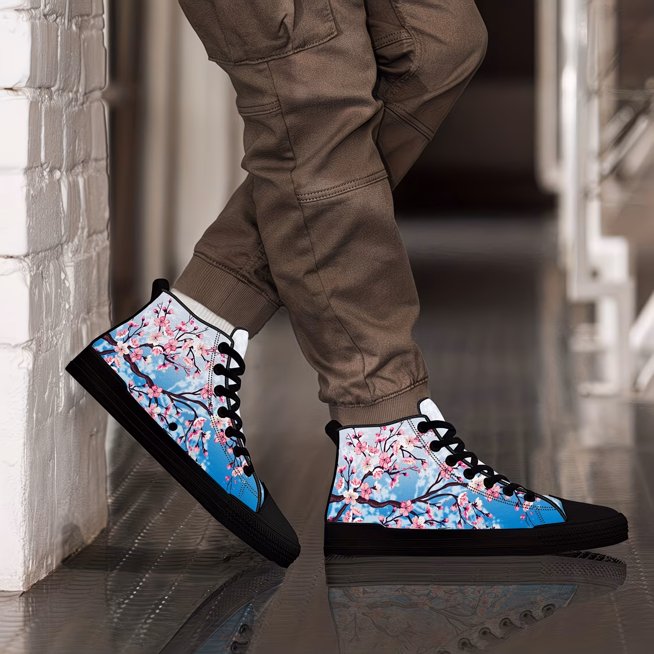  Low-Top Shoes