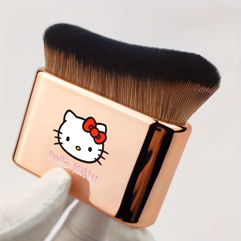 Hello Kitty Foundation Brush