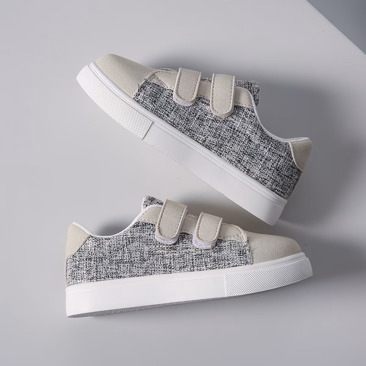  Canvas Shoes