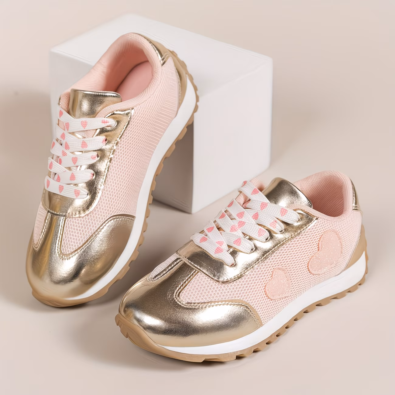  Canvas Sneakers