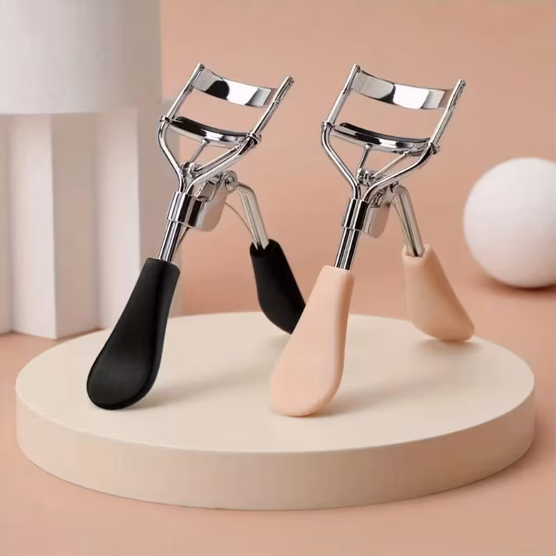 Eyelash Curler