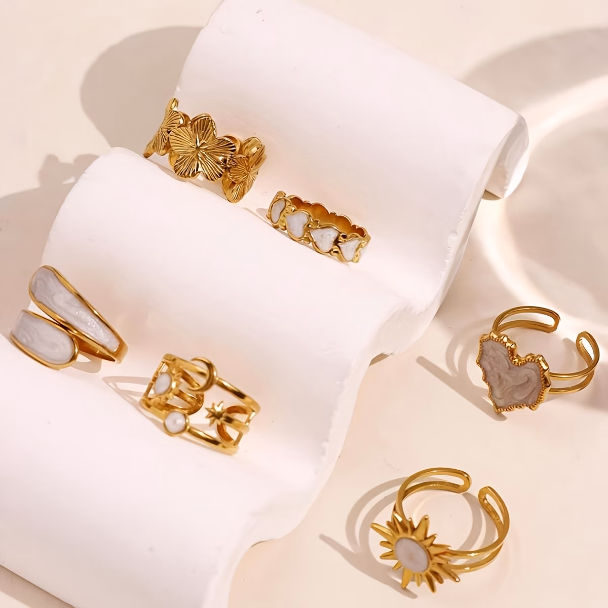  Rings