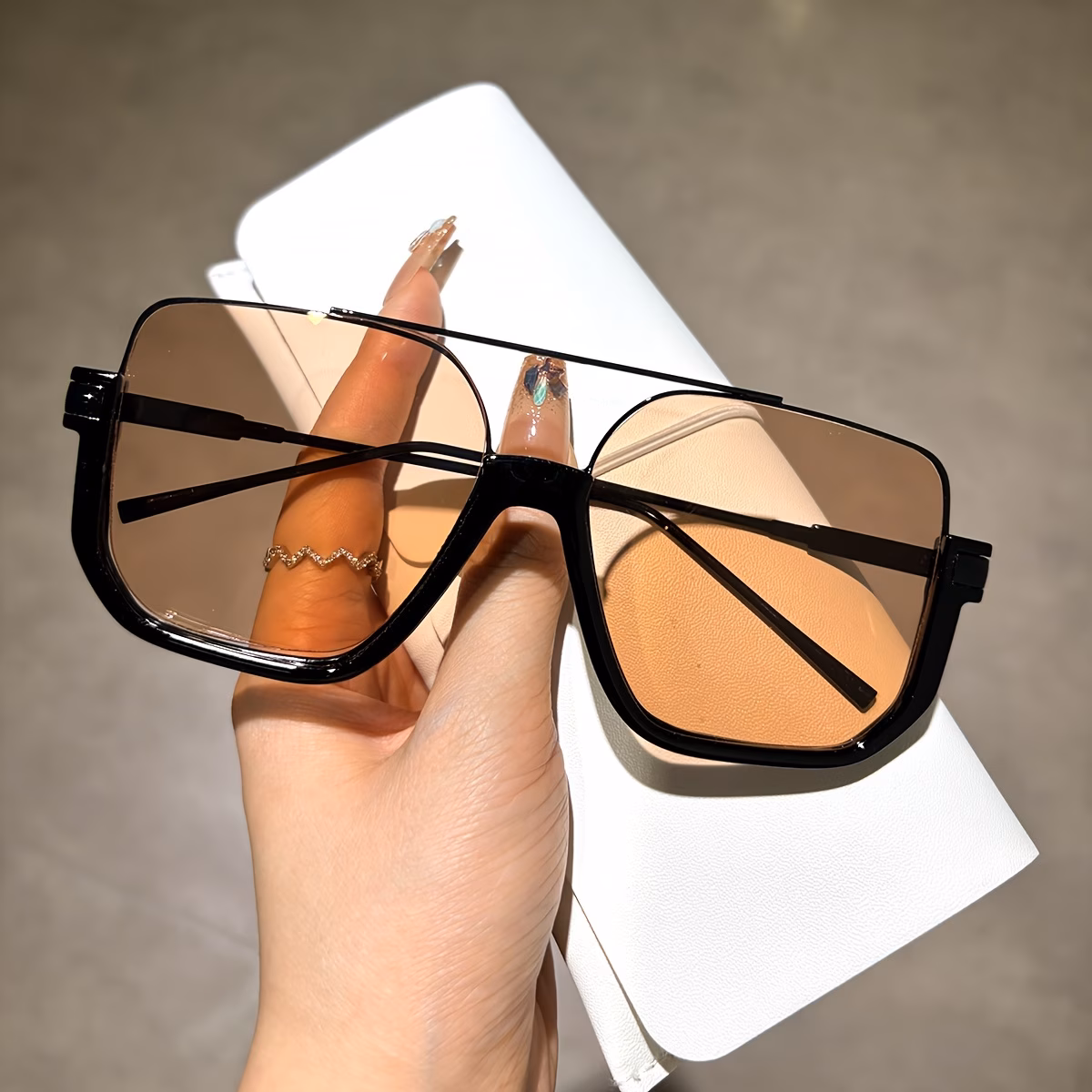  Glasses
